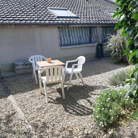 Troyes Maison Partagee Luaran gambar